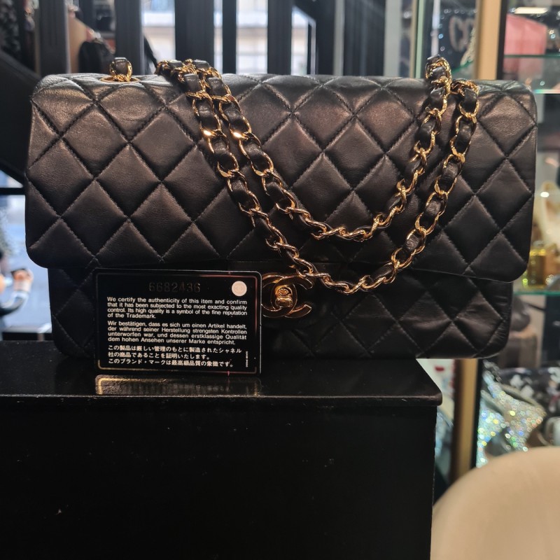Large black leather CHANEL bag - VALOIS VINTAGE PARIS