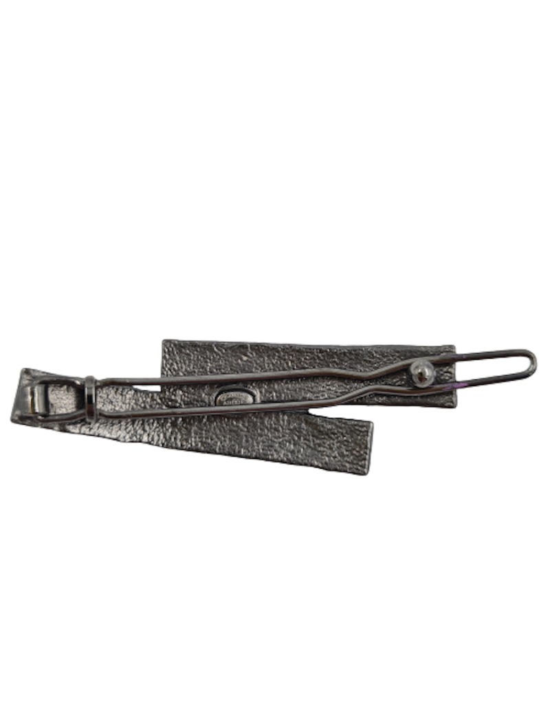 CHANEL enamel hair clip - Occasion Certified Authentic