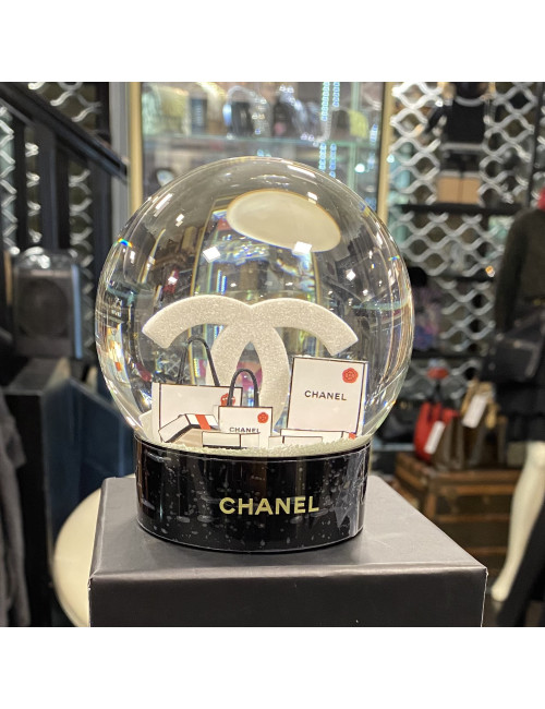 Boule a neirge CC sacs blancs CHANEL