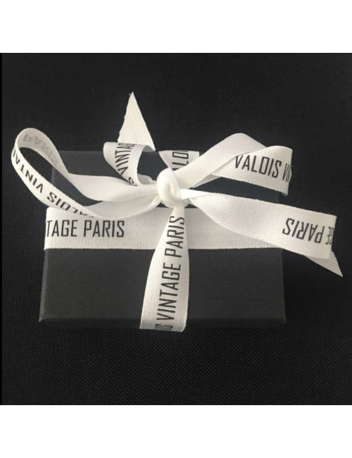 Clous chaines CHANEL