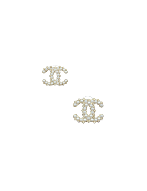 Grands clous d'oreilles CC perles nacrées