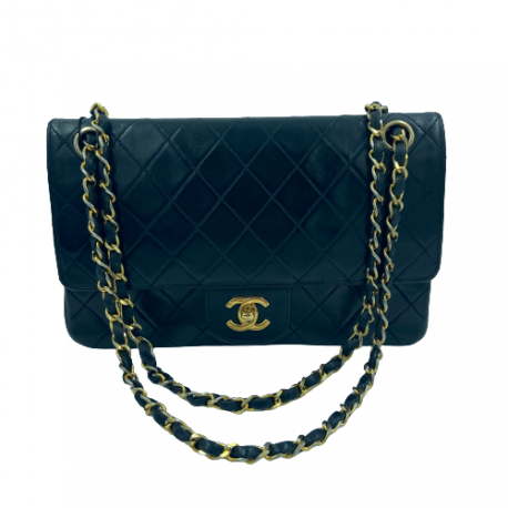CHANEL Timeless Vintage Bag in Black Quilted Lamb Leather
