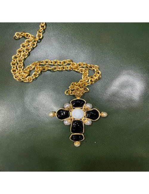 Sautoir croix MARGUERITE DE VALOIS