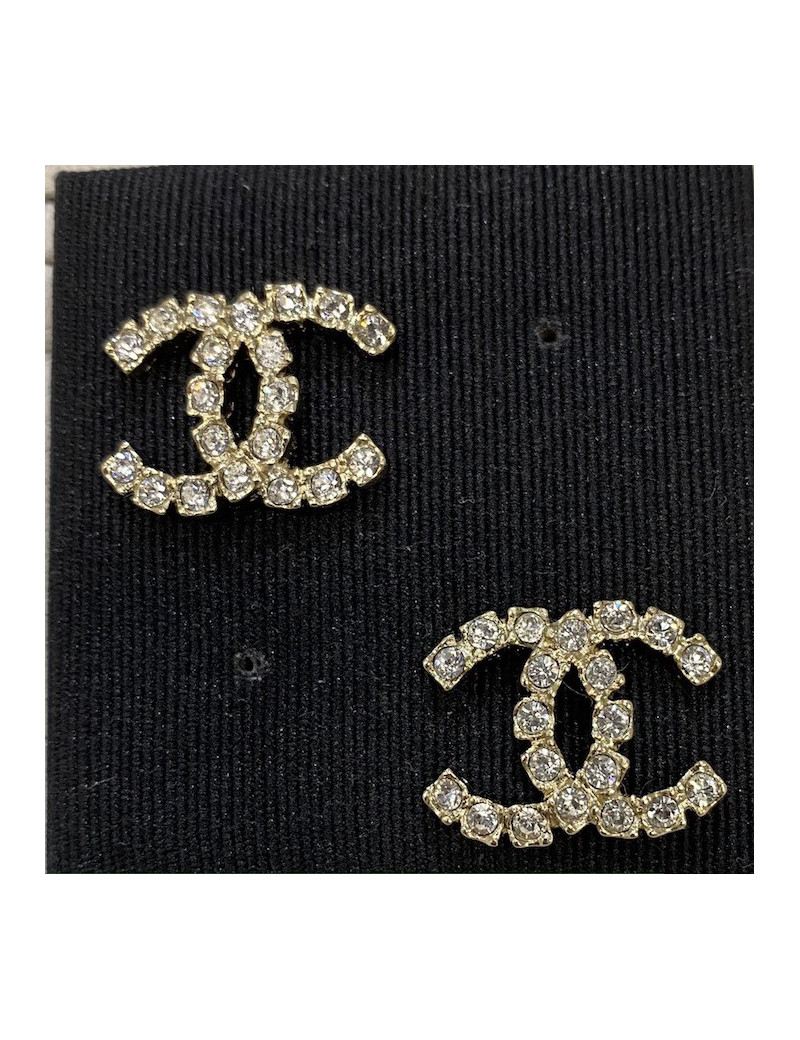 Clous d'oreilles CC tout strass CHANEL
