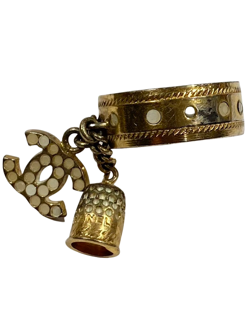 Bague CHANEL CC et Dé