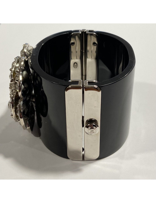 Manchette CHANEL camélia brillants