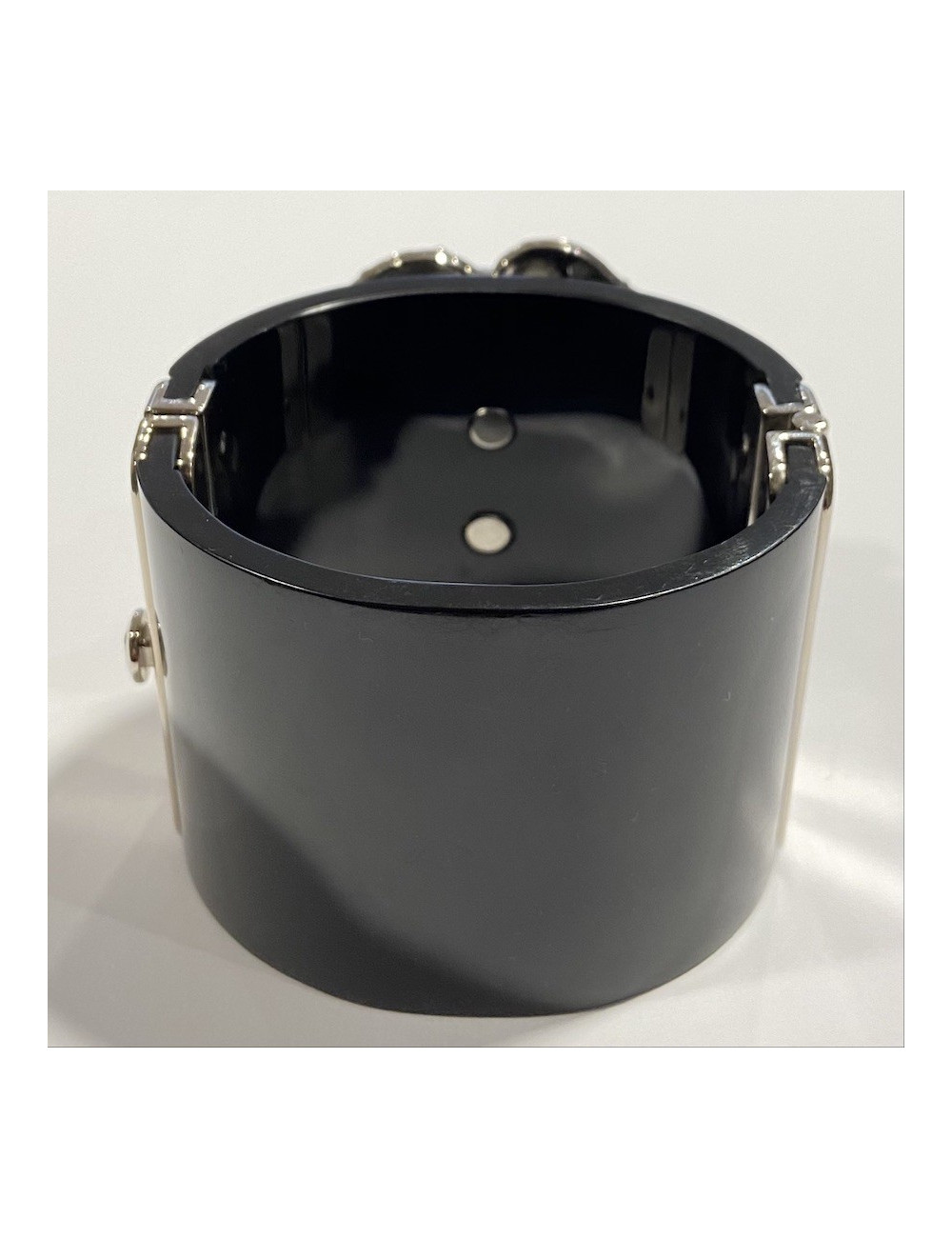 Manchette CHANEL camélia brillants