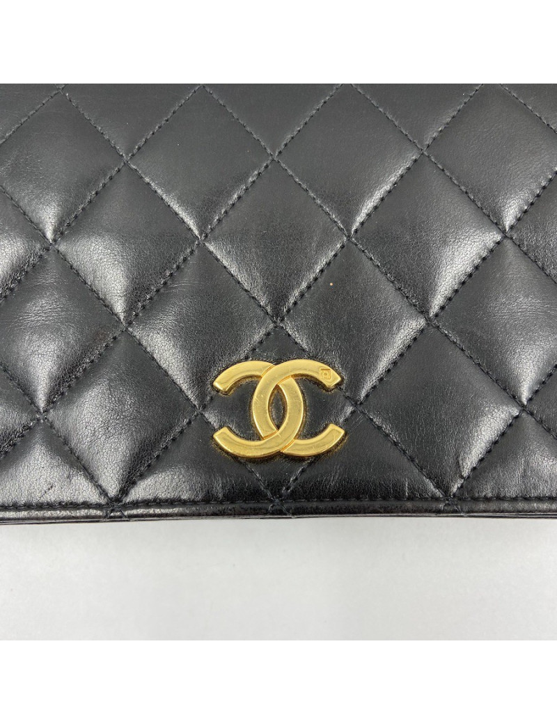 WOC vintage CHANEL mini noir