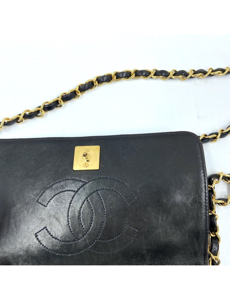 WOC vintage CHANEL mini noir