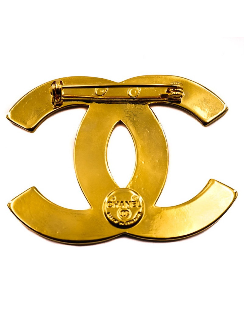 Vintage CHANEL CC Brooch