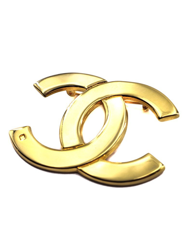 Vintage CHANEL CC Brooch