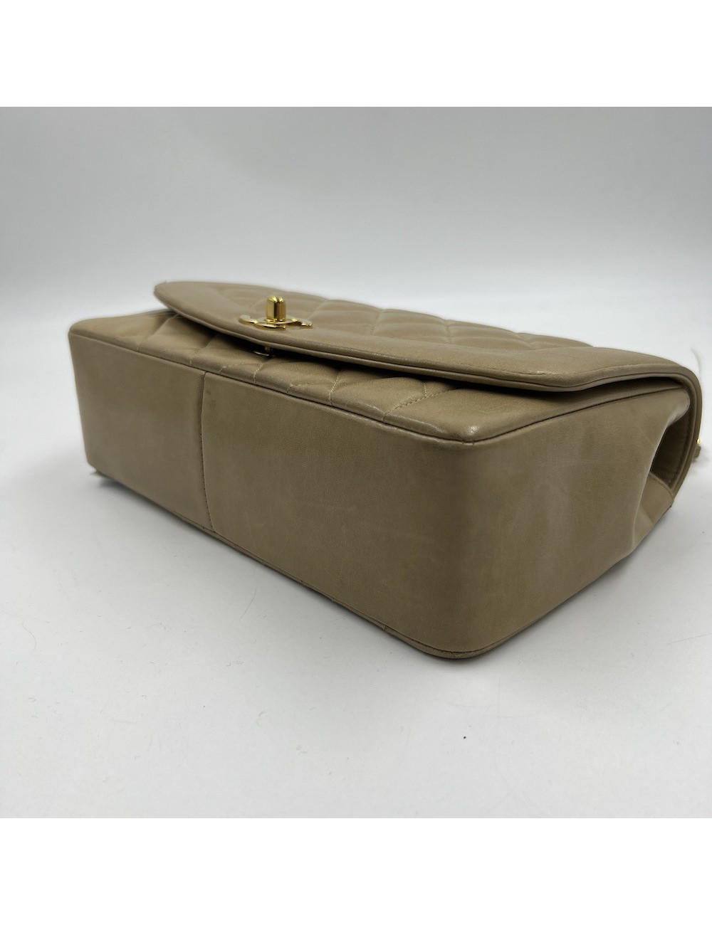 Sac CHANEL Diana vintage beige