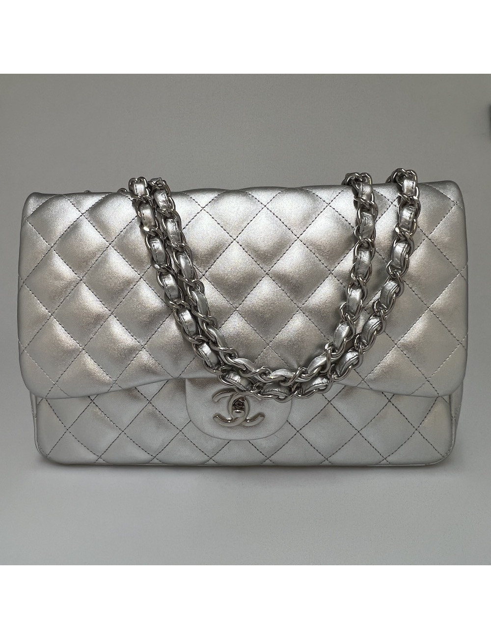 Jumbo CHANEL cuir argent