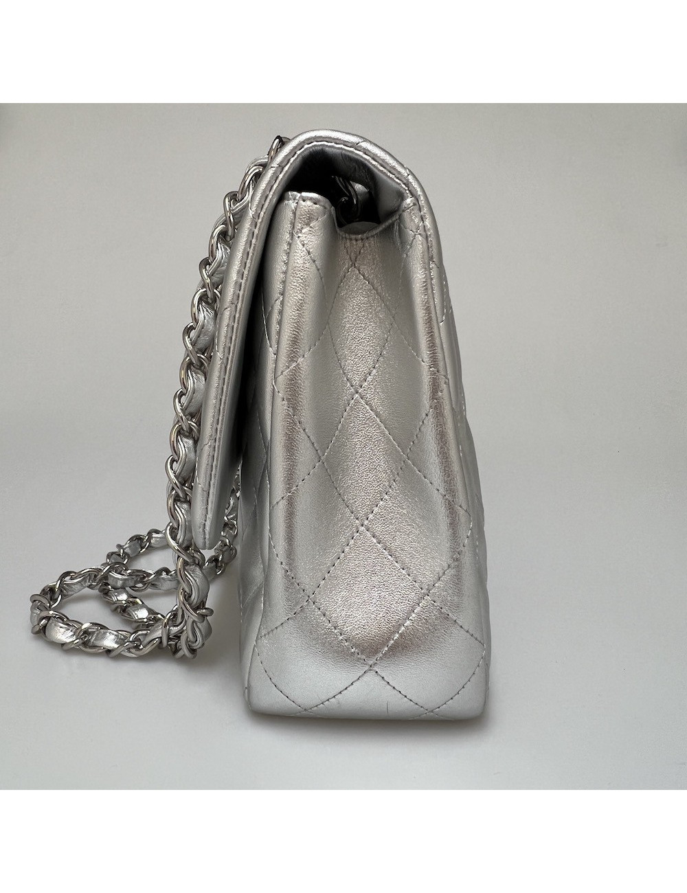 Jumbo CHANEL cuir argent