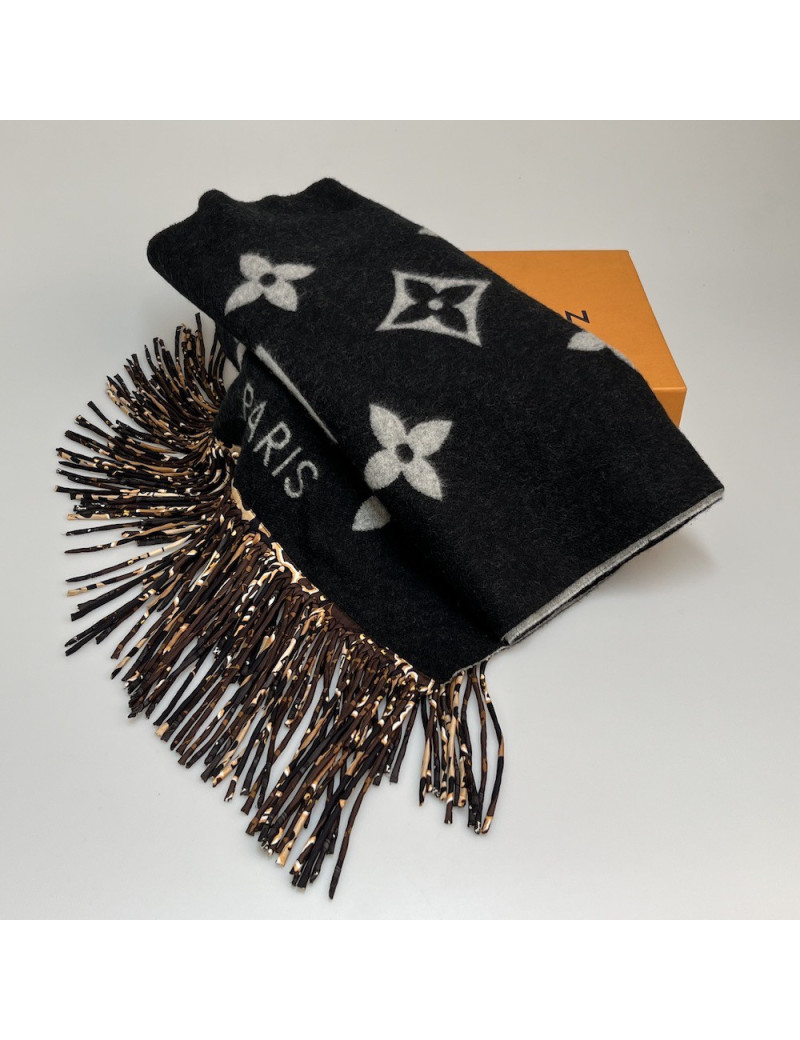 Echarpe LOUIS VUITTON franches soie