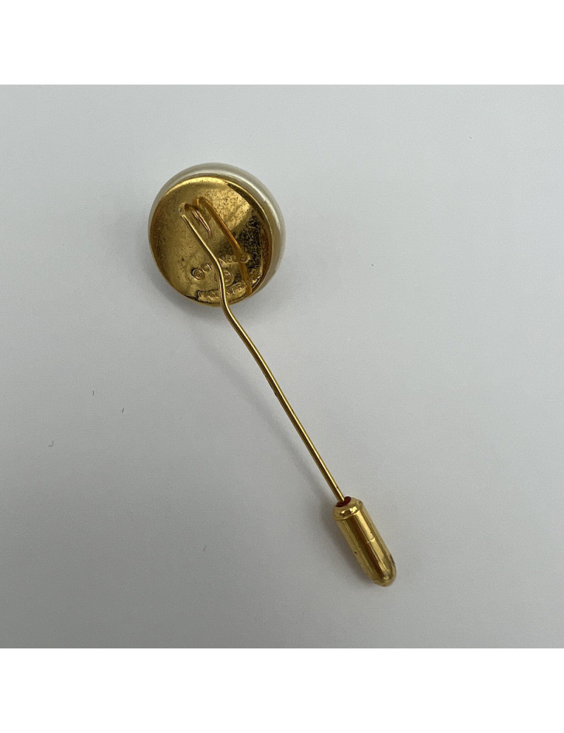 Epingle CHANEL vintage