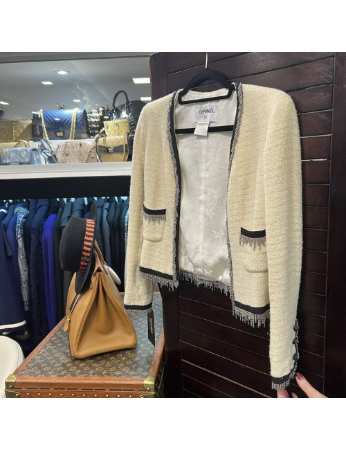 Veste T38 CHANEL crème gansée de chaînettes