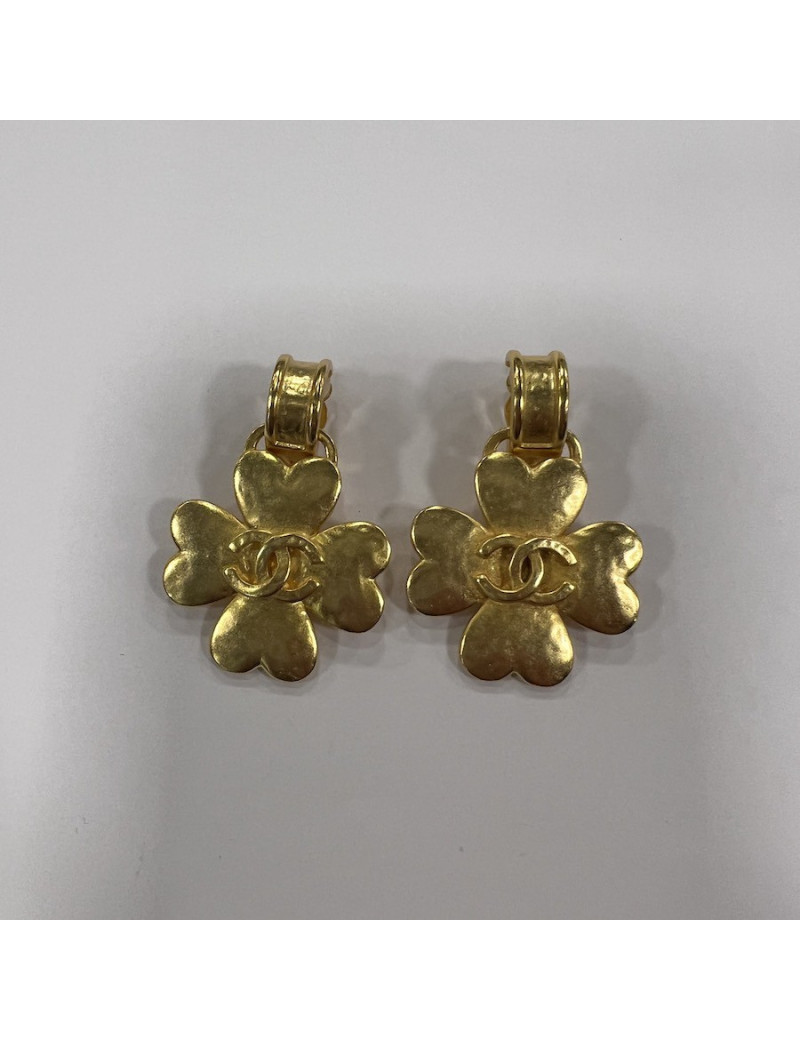 Clips CHANEL trefles dorés