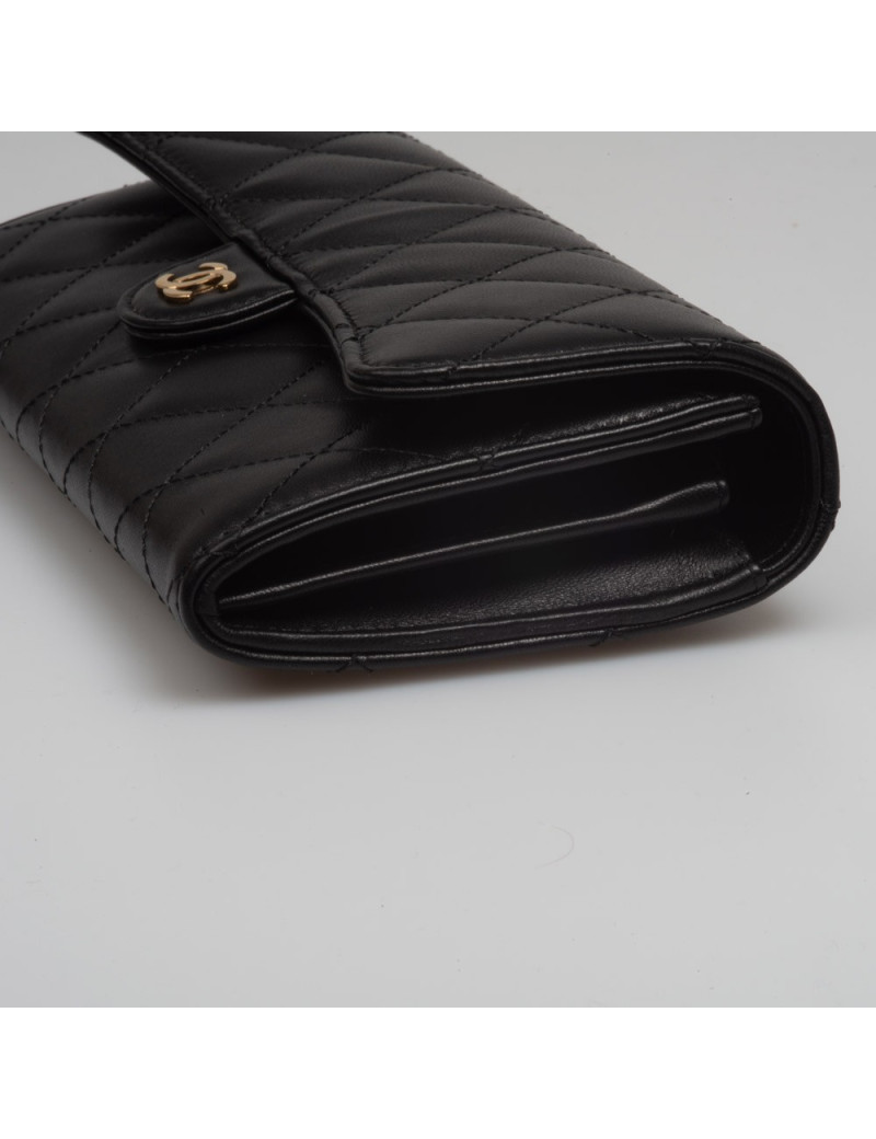 Porte-monnaie CHANEL cuir matelassé noir