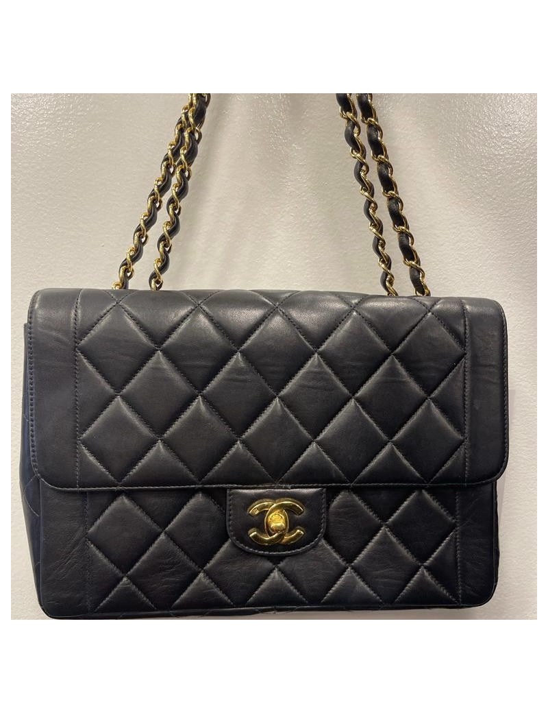 Sac CHANEL classique vintage noir
