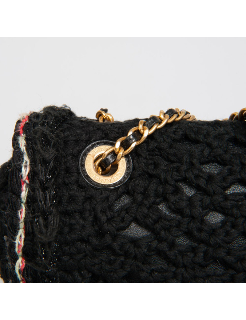 Sac CHANEL crochet noir