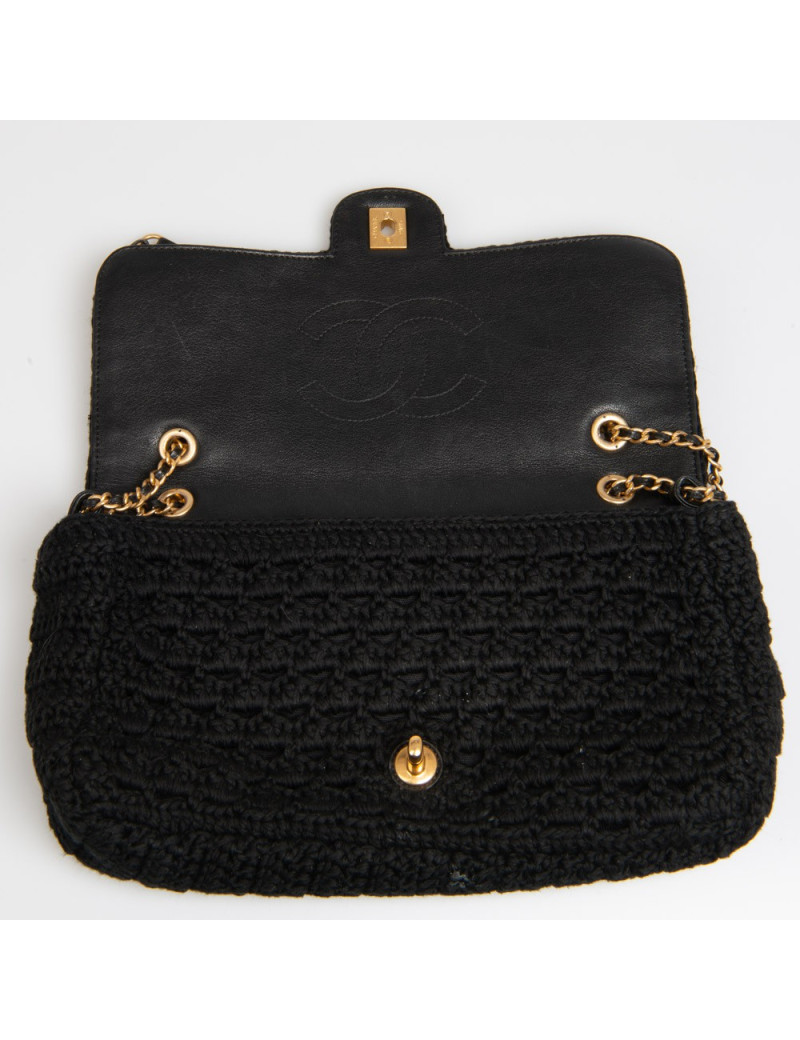 Sac CHANEL crochet noir