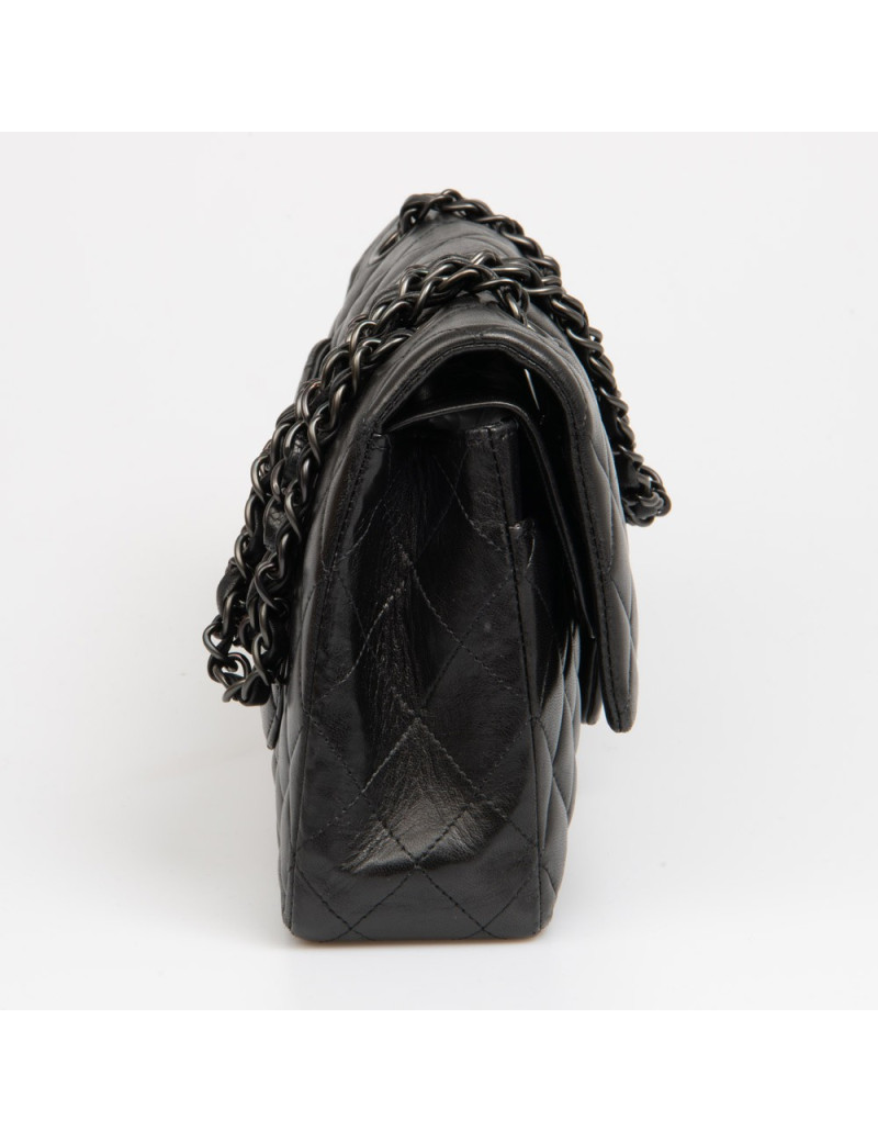 Timeless CHANEL cuir d'agneau all black
