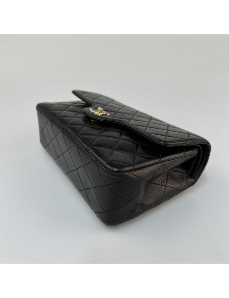 CHANEL Timeless Couture black quilted leather