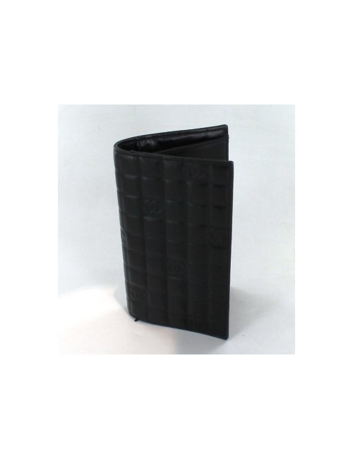 Portefeuille CHANEL cuir noir matelassé CC argent