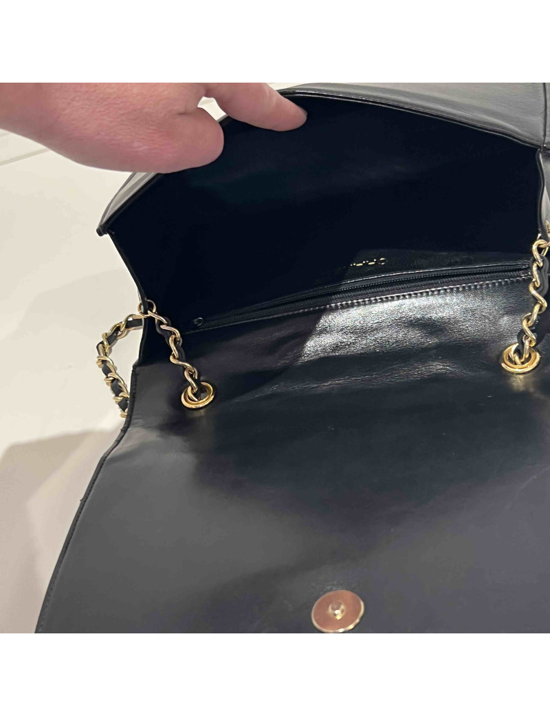 Sac CHANEL vintage noir