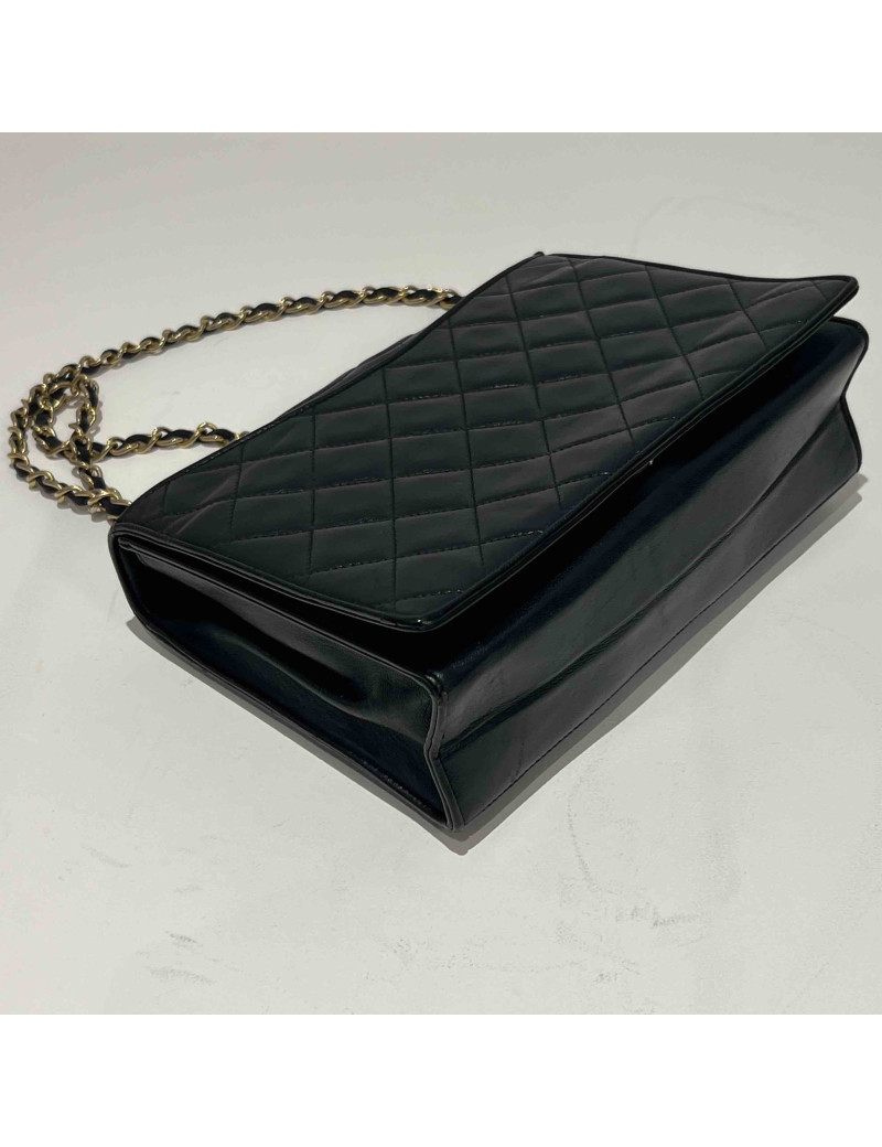 Sac CHANEL vintage noir