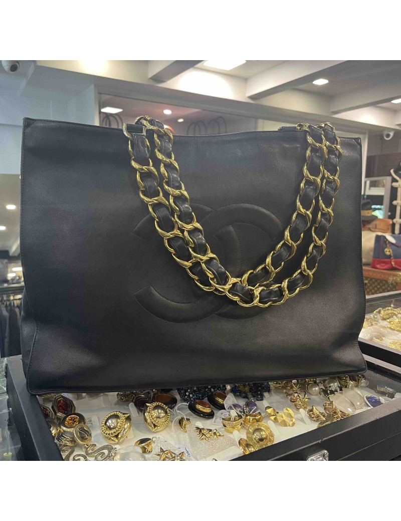 Cabas CHANEL vintage cuir noir CC
