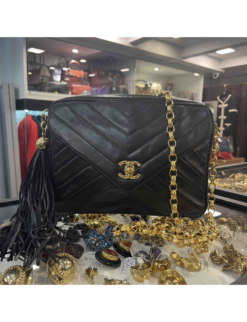 Sac CHANEL pompon noir vintage