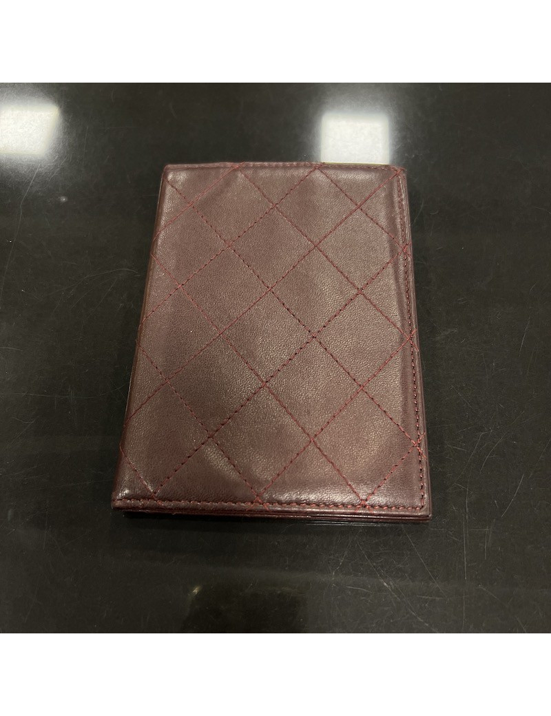 Porte passeport CHANEL bordeaux