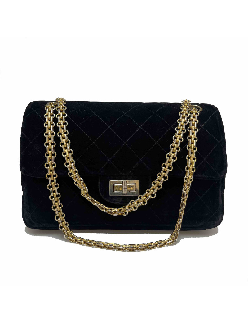 Timeless CHANEL velours noir
