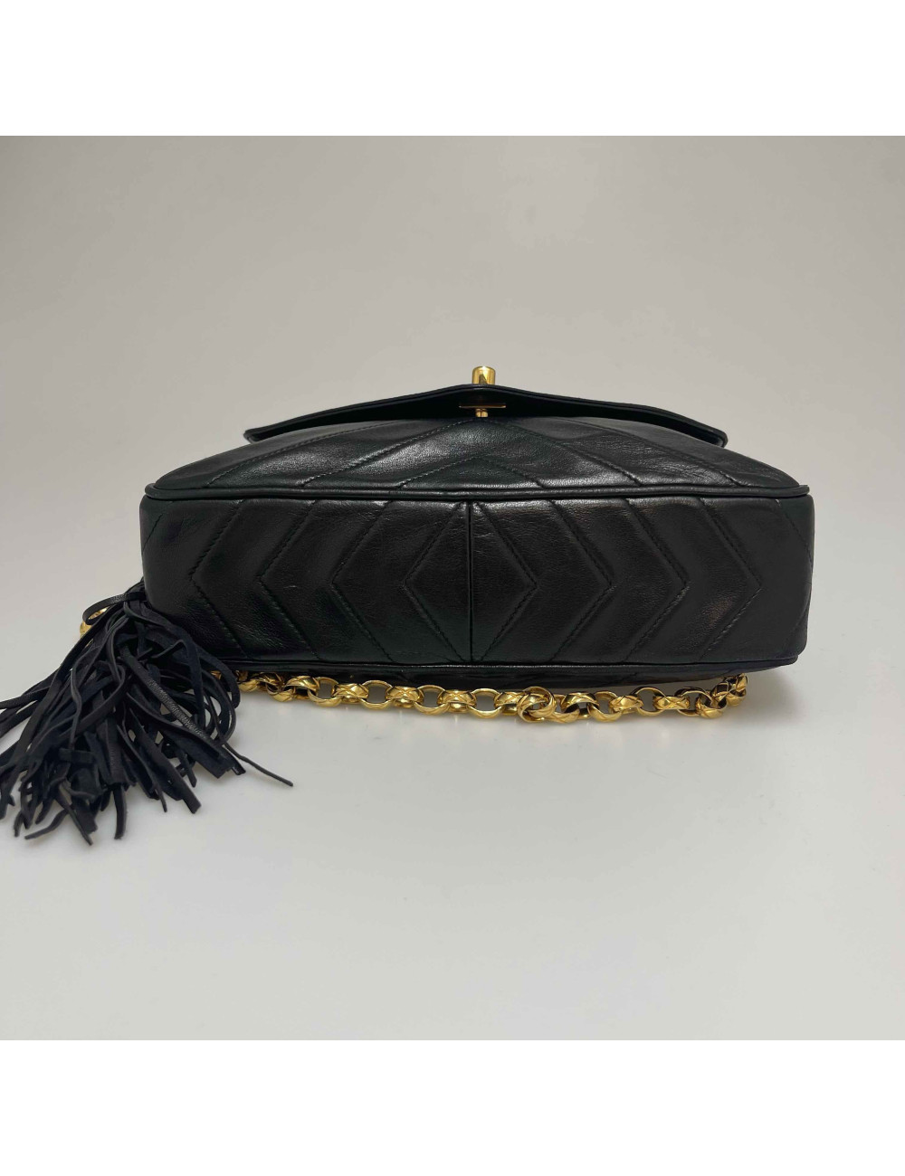 Sac CHANEL pompon noir vintage