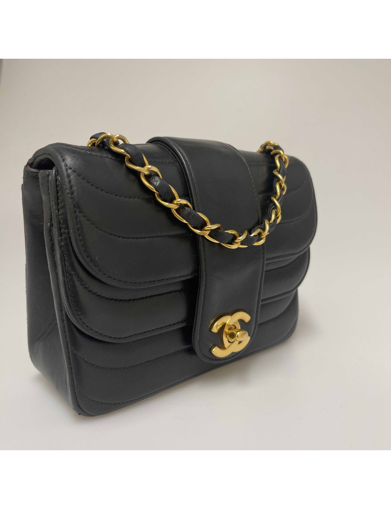 Mini sac CHANEL noir 