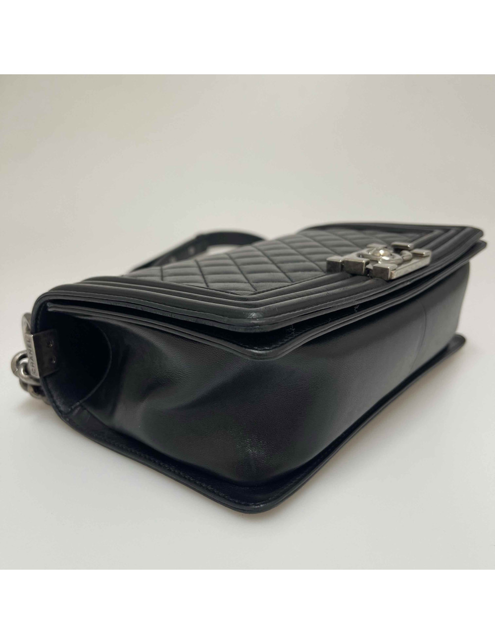 Sac Boy CHANEL cuir noir