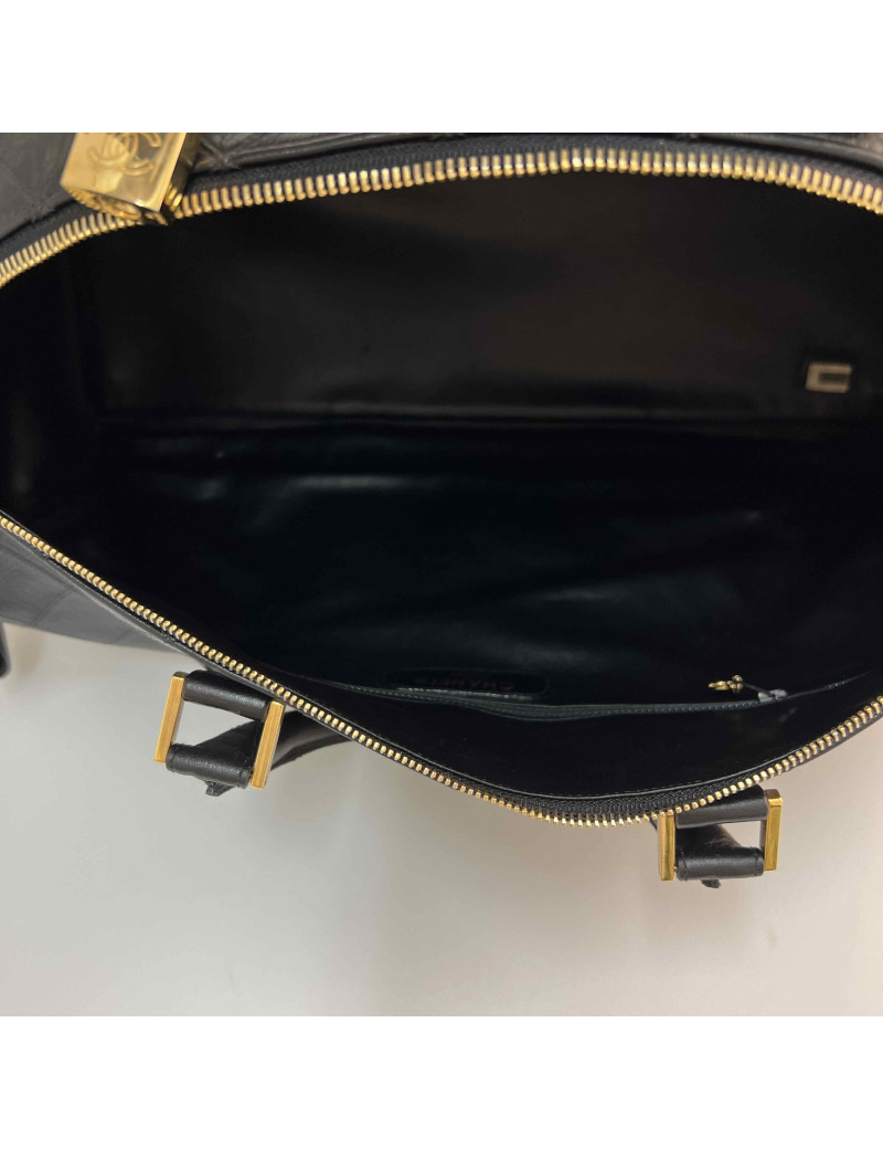 Sac 48h CHANEL matelassé vintage