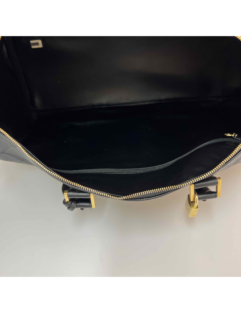 Sac 48h CHANEL matelassé vintage