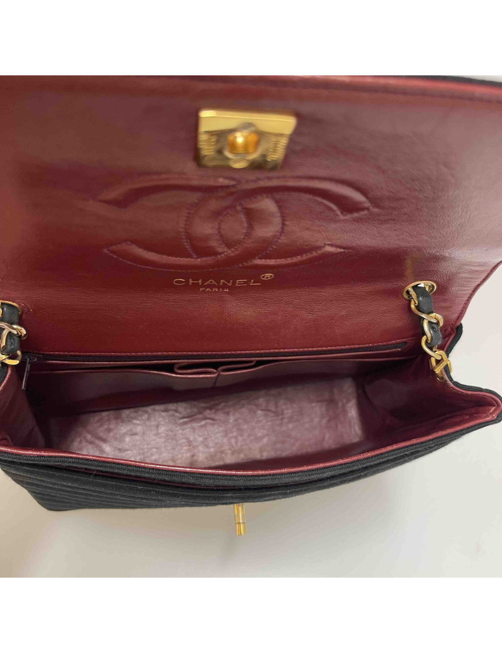 Sac CHANEL jersey noir vintage