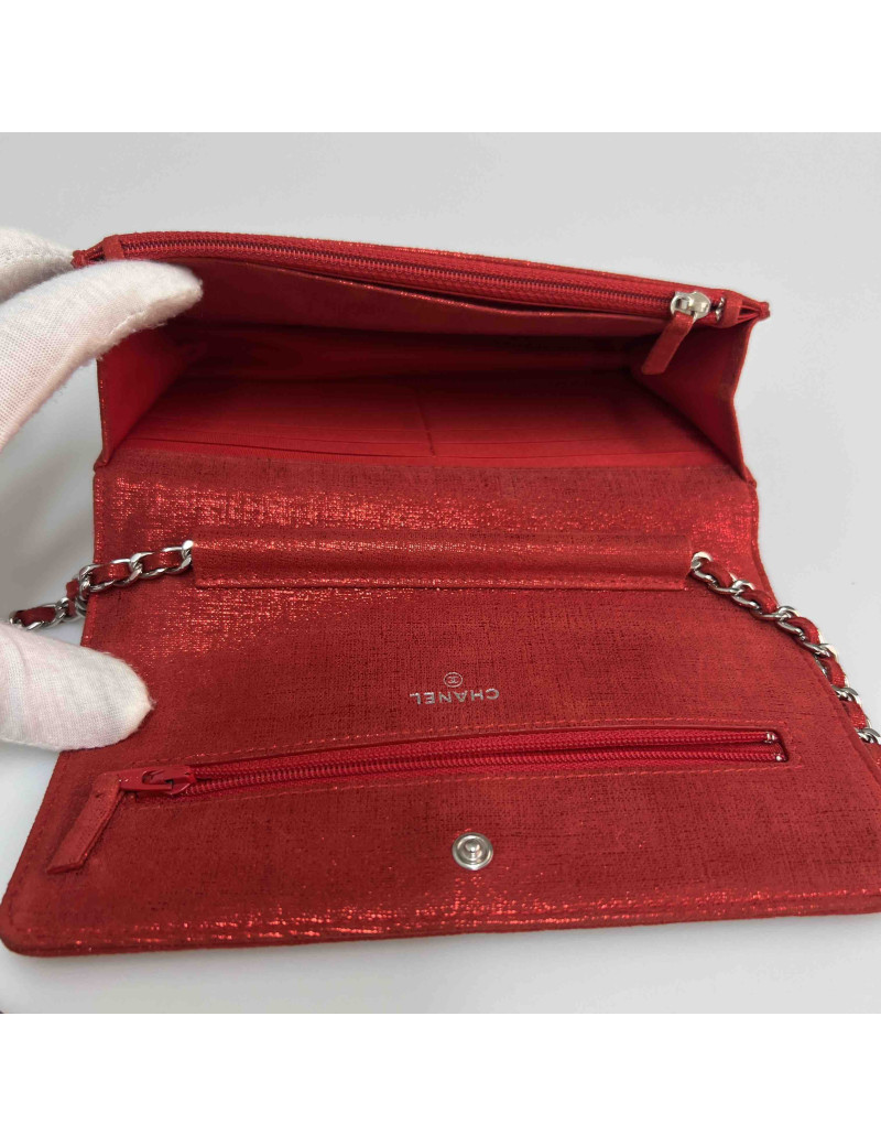 Wallet on chain CHANEL rouge lamé