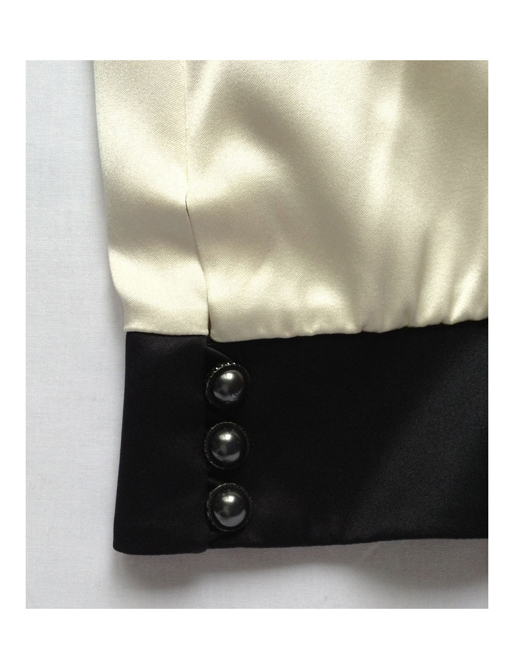 débardeur CHANEL écru et noir t 42