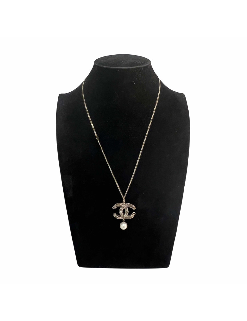 Collier CC CHANEL perle nacrée