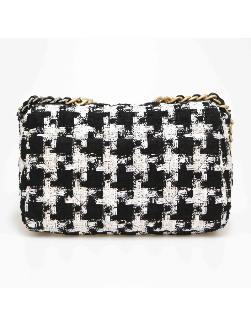 Sac 19 CHANEL Tweed noir et blanc