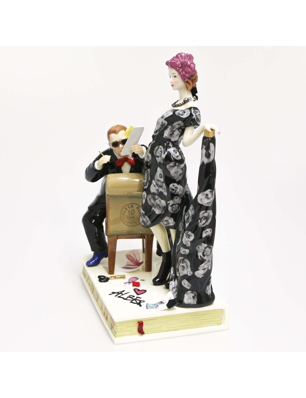 Figurine en porcelaine LANVIN
