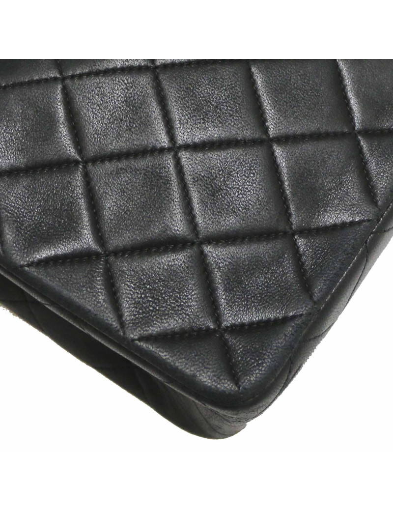 Timeless CHANEL mini vintage