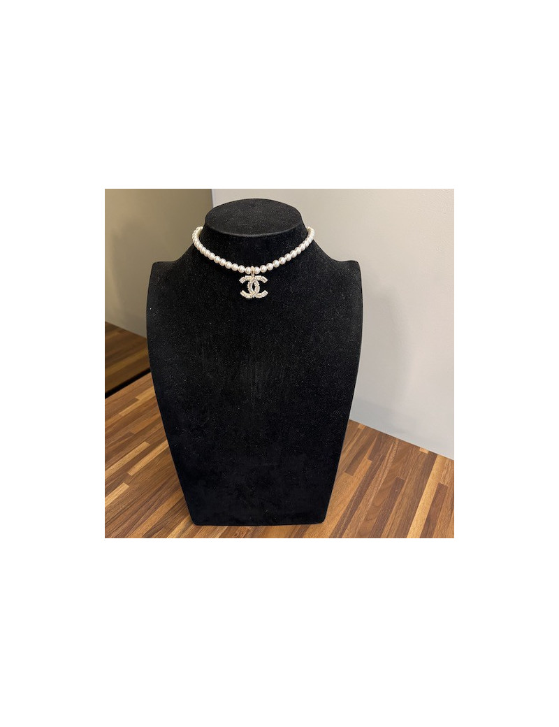 Collier CHANEL CC stras