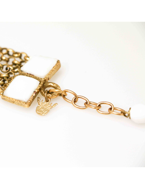 Bracelet MARGUERITE DE VALOIS Cabochons  pâte de verre blanche et noire