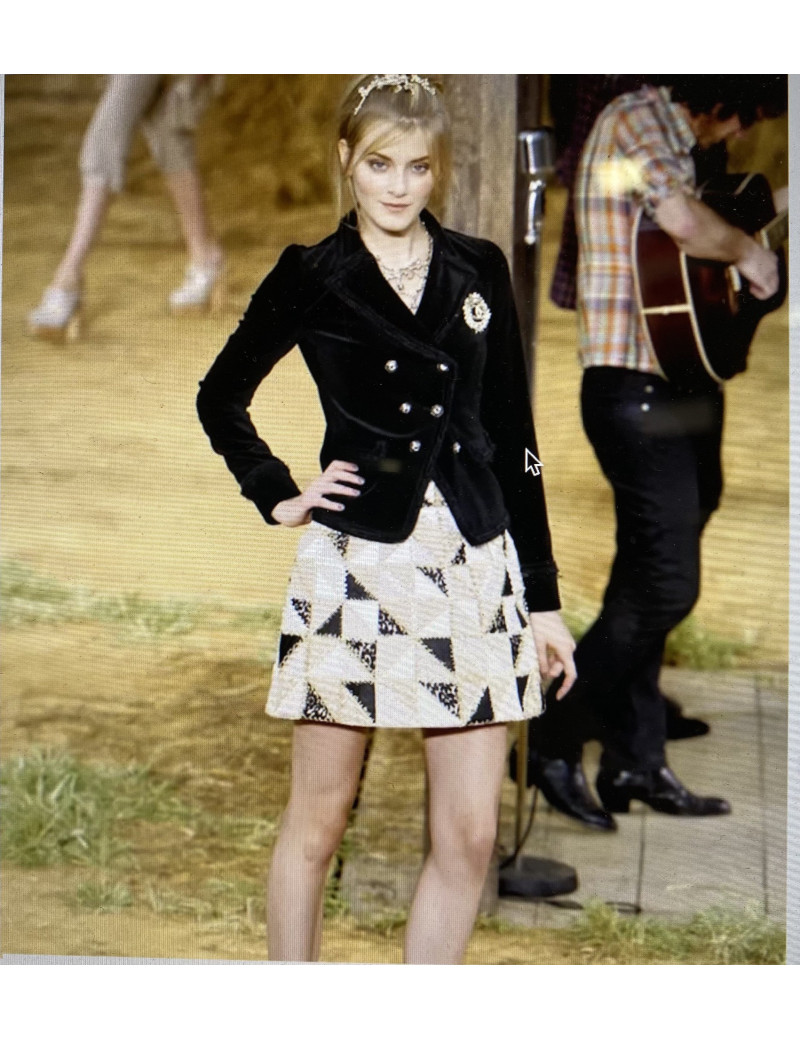 Veste T 34 CHANEL velours noir